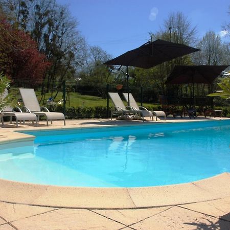 לינה וארוחת בוקר Les Bois-d'Anjou Le Logis Du Pressoir Chambre D'Hotes Bed & Breakfast In Beautiful 18Th Century Estate In The Heart Of The Loire Valley With Heated Pool And Extensive Grounds מראה חיצוני תמונה
